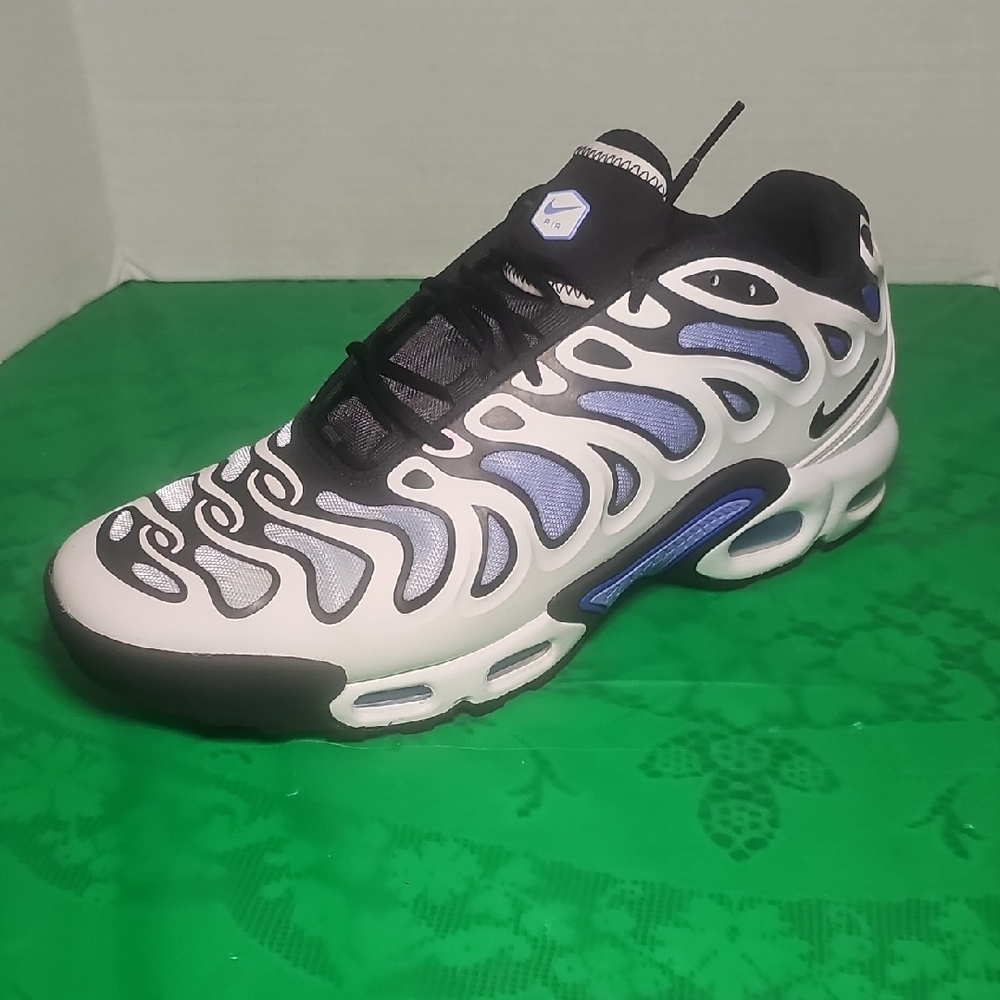 Nike Air Max Plus Drift